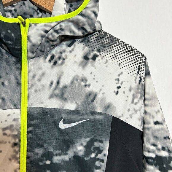 Nike Trail Kiger Full Zip Hooded Running Jacket Womens Medium Reflective Black - Picture 5 of 9